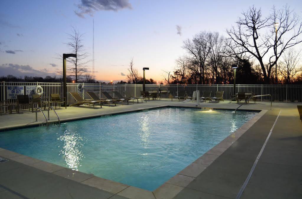 Candlewood Suites Greenville, An Ihg Hotel Exterior photo